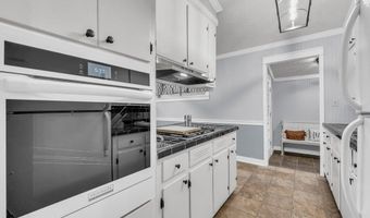120 Cherokee Dr, Amory, MS 38821