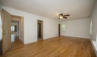 7614 General Meade Ln, Affton, MO 63123