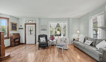 513 10th Ave, Belmar, NJ 07719
