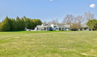 431 McGregor Pt, Alburgh, VT 05440