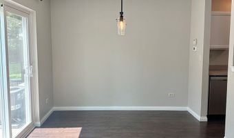 24 Cedar Grove Ct, Algonquin, IL 60102