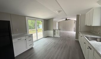 21 Valley Dr, Belmont, NH 03220