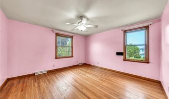 27 Lynn Lea St, Amherst, NY 14221