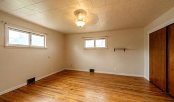 725 N Carrington Ave, Buffalo, WY 82834
