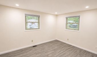 13601 387th Ave, Aberdeen, SD 57401