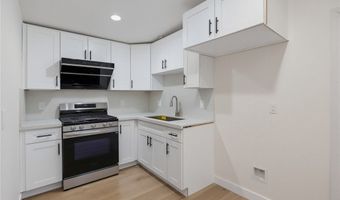 915 N Santa Anita, Arcadia, CA 91006