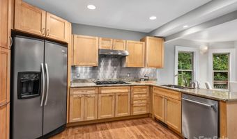 135 Westwood Pl, Asheville, NC 28806