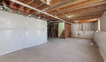 2012 Green Acres Dr, Adrian, MI 49221