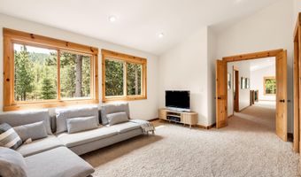 16396 Skyline Dr, Bend, OR 97703
