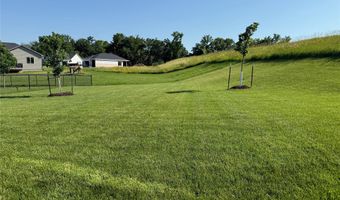 124 E Bridge Rd, Polk City, IA 50226