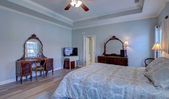 3816 Legacy Village Dr, Benton, AR 72015