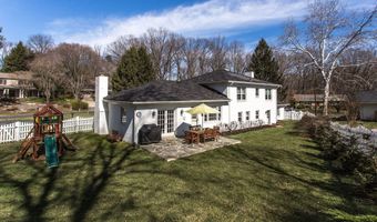 7510 SHADYWOOD Rd, Bethesda, MD 20817