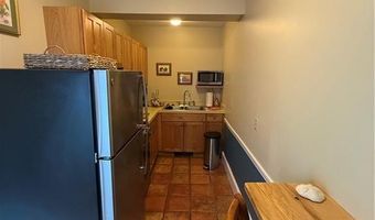 141 Coggeshall Ave, Newport, RI 02840