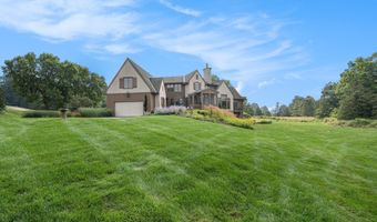 6457 Old Darby Trl NE, Ada, MI 49301