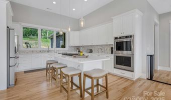 128 Saddle Ridge Dr, Alexander, NC 28701