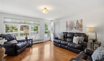72 Fairweather Ave, Cranston, RI 02910