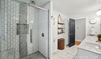 8300 Arapaho Trl SE, Alto, MI 49302