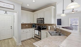 717 Chambord Dr, Brandon, MS 39042