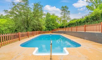 826 Long Mill Rd, Athens, TN 37303