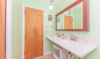 2707 Brandywine Dr, Ann Arbor, MI 48104