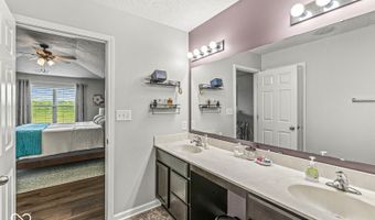 8724 Stoddard Ln, Indianapolis, IN 46217