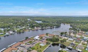 1640 JUNO Trl 205C, Astor, FL 32102