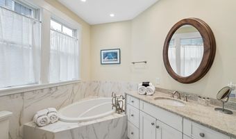43 Transom Row, Bald Head Island, NC 28461