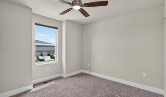 2707 Bobcat Dr, Ames, IA 50014