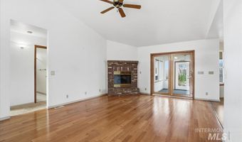 2488 E E Tiger Lily Dr, Boise, ID 83716