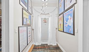 1748 Georgia St, Alford, FL 32420