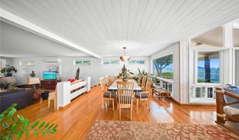 846 Mokulua Dr, Kailua, HI 96734