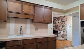 900 S Calico Cir, Anaheim, CA 92804