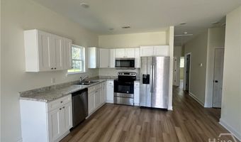 373 Carter B, Allenhurst, GA 31301