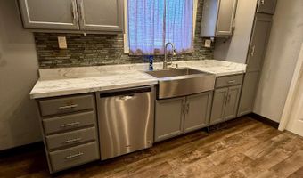 325 HUDSON St, Antigo, WI 54409