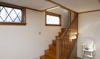 532 Spring St, Alderson, WV 24910