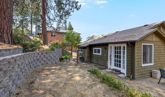 759 S Mountain Ave, Ashland, OR 97520