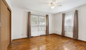 300 S High Ave, Ash Grove, MO 65604