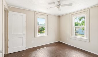 285 Sumner Ct, Akron, OH 44311