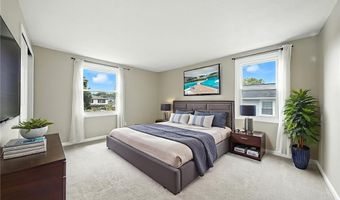 292 Oakbrook Dr, Amherst, NY 14221