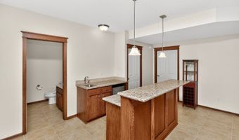 1716 2nd Ave SW, Altoona, IA 50009