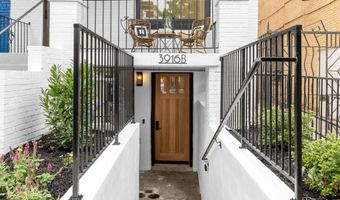 3916 8TH St NW B, Washington, DC 20011