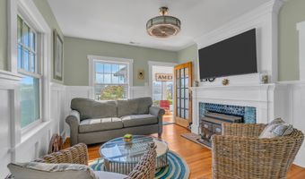 210 Roosevelt Ave, Avon By The Sea, NJ 07717