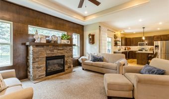 1705 Court St, Adel, IA 50003