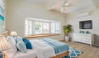 1355 Manu Mele St #A, Kailua, HI 96734