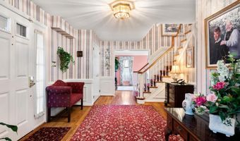 418 BEAUMONT Cir, West Chester, PA 19380