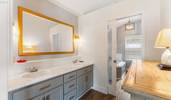 3868 GRANT Pl, Bandon, OR 97411