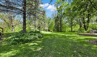 6372 Wildlife Rd, Allenton, WI 53002