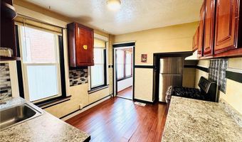 637 N Penn St, Allentown, PA 18102