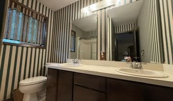 2411 Goff Dr, Batesville, AR 72501