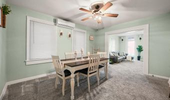 109 5th St, Aurora, IN 47001